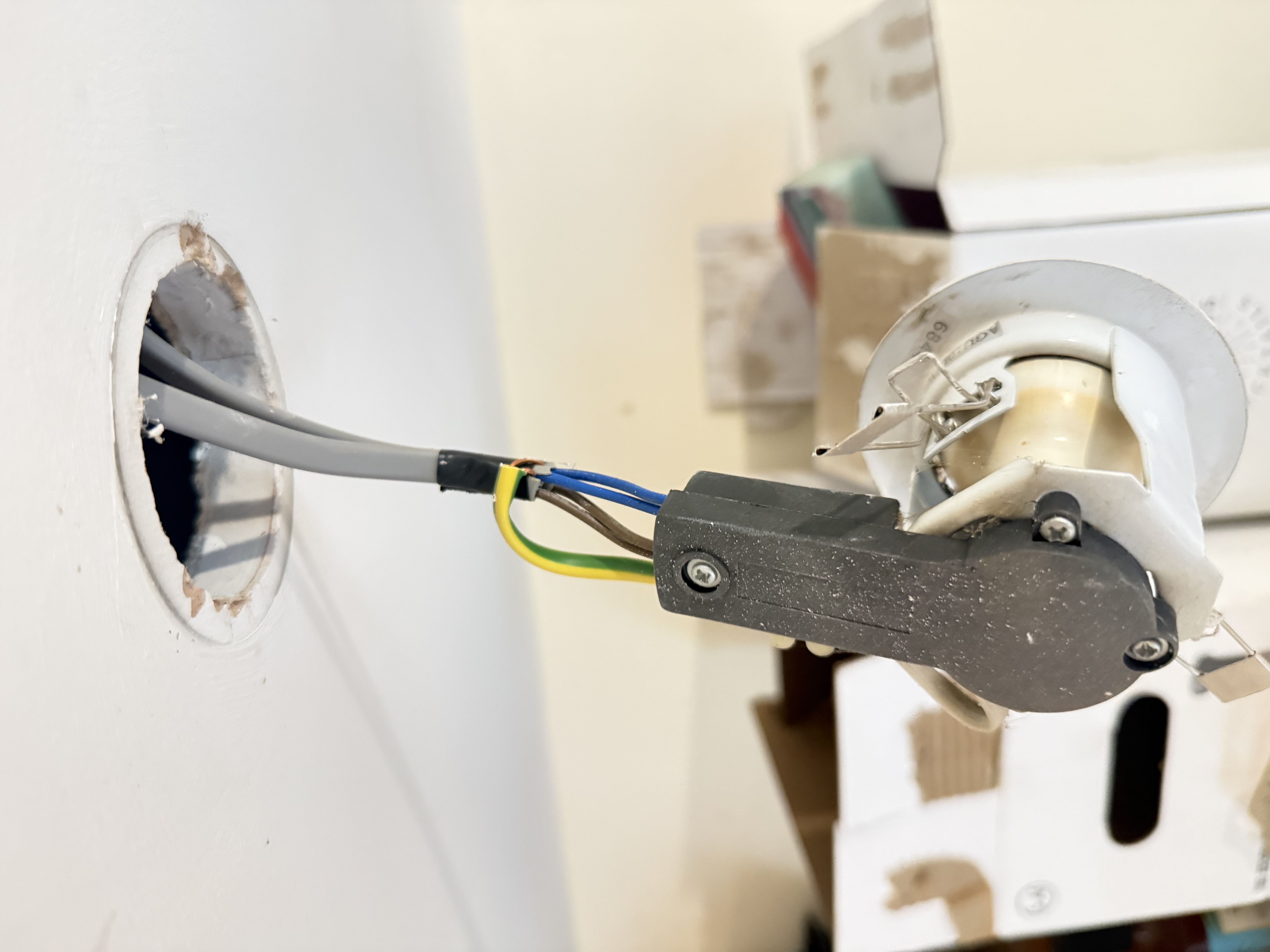 Lighting Repairs / Liverpool