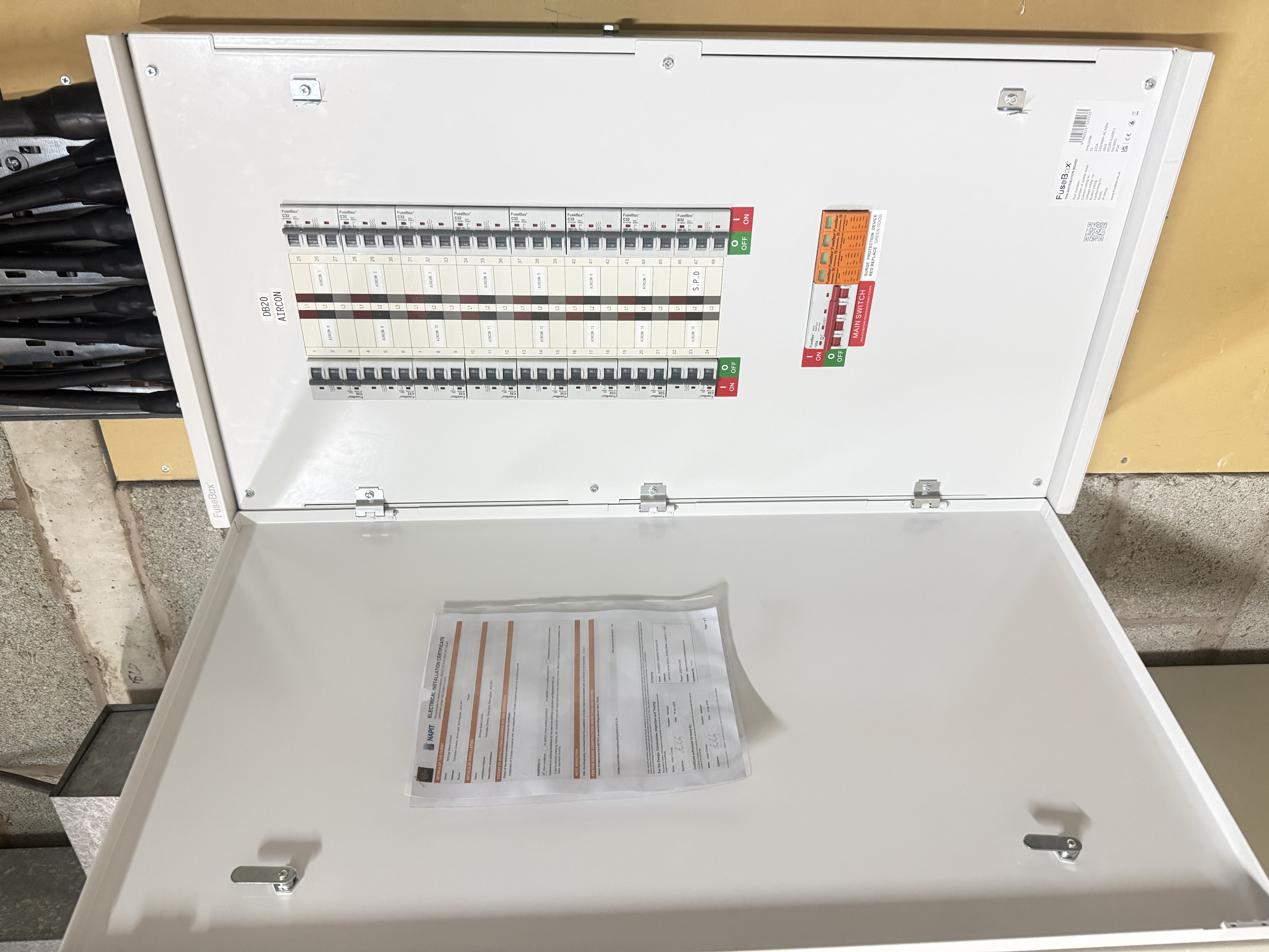 Three Phase Electrician / Liverpool
